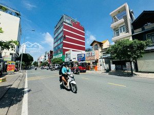 nhà mặt tiền đường tân sơn nhì, quận tân phú. (dt: 4.2x23m 3 tầng). giá: 20.69 tỷ