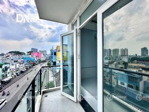 khai trương chdv studio ban công thang máy mới bóc seal ngay cầu nguyễn văn cừ. giảm 500k/th
