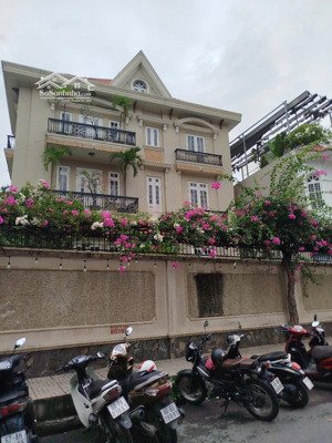 4/9 hoàng dư khương, p. 12, q. 10, góc 2 mặt tiền hẻm 10 m cách mặt tiền