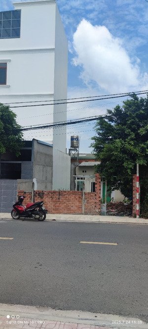 cần bán gấp lô đất xã xuân thới sơn huyện hóc môn thành phố hồ chí minh