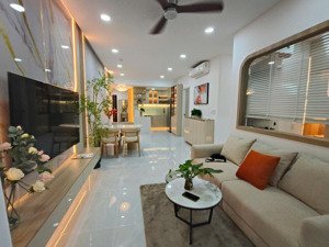 căn hộ có sân vườn 100m2, sky garden 3, quận 7. không gian thoáng mát cho gia đình sum họp