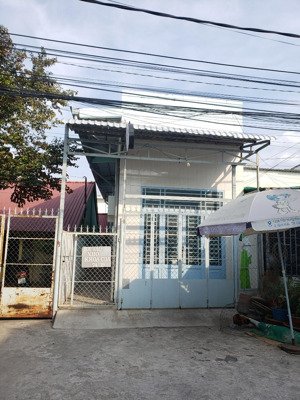 bán nhà trục chính hẻm 38 đường mậu thân, trệt, dt: 5,5x13, thổ cư 100%, giá 3,6 tỷ