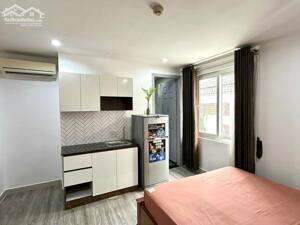 CĂN HỘ DỊCH VỤ BAN CÔNG LỚN NGAY PHÚ MỸ HƯNG Q7