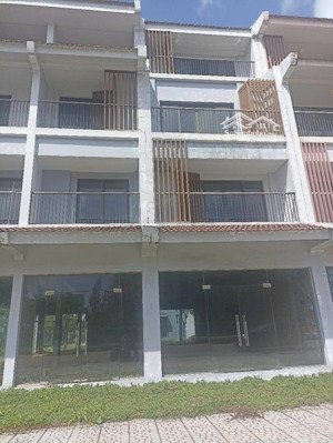 cho thuê biệt thự sonasea paris villas mặt đường trục chính bãi trường, tiện kinh doanh các loại
