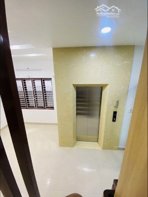 siêu phẩm nhà thang máy nguyễn văn cừ - long biên (lô góc)