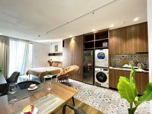 căn hộ ban công full nt cao cấp 40m2 mới 100%, giặt sấy riêng, gần aeon mall bình tân