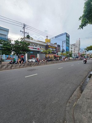 hiếm,đất ngang 5,1m cạnh mặt tiền huỳnh tấn phát p.tân thuận đông q7.dt 100m2.chỉ 7,5tỷ