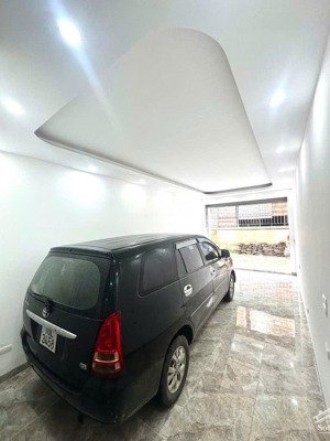 bán gấp căn nhà phố bát khối ô tô, thang máy dt 52m2 mt 5m nhà 5 tầng giá nhỉnh 7 tỷ