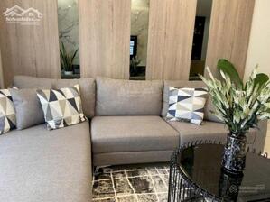 Cho thuê căn hộ chung cư tại Phường Tân Phong, Quận 7, Hồ Chí Minh diện tích 135m2 giá 45 Triệu/tháng