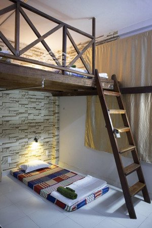 cho thuê cc lầu 4: 1pn 1wc 30m2 giá 6 triệu/tháng view đẹp tại 36 lê lợi, bến nghé, q1, hcm