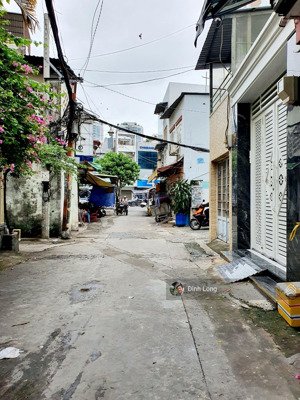 nhà bán đường 3/2 q.10 - dt 65m2 - chỉ 8 tỷ 8