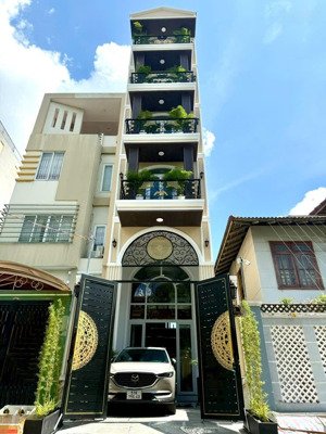bán nhà mới đẹp 6 tầng đường 43 quận 7, nhà có thang máy, đầy đủ nội thất, giá 17,5tỷ thương lượng