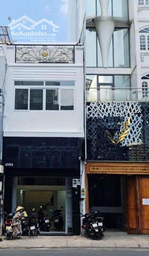 giá giảm 38 tỷ về 33,5 tỷ - ngay nhà thờ tân định - hợp đồng thuê 55tr - 2 tầng - siêu vị trí