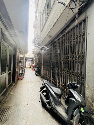 hoàng cầu - 38m2 x 5 tầng - mt 4.7 - 2 bước ra phố - kinh doanh