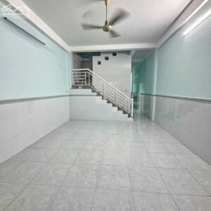 BÁN NHÀ LẦU HOÀN CÔNG ĐÔNG NAM KDC 586 CẦN THƠ