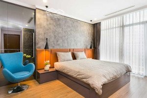 chính chủ cần bán căn hộ cc ngô tất tố, dt: 70m2, 2 phòng ngủ, nhà mới, giá: 3,2 tỷ, sổ hồng
