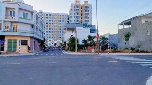 bán cặp góc 2 mặt tiền 211m2 full thổ cư cách biển du lịch bình sơn chỉ vài bước chân giá 9 tỷ