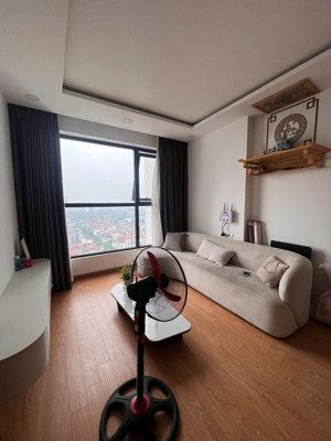 ( duy nhất ) bán căn hộ eco lake, 2pn 2wc, view hồ, đầy đủ nội thất chỉ 4.8 tỷ ( thiện chí bán )