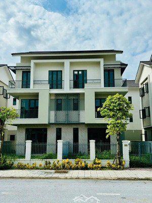 bán căn btsl áp góc vip centa ryverside 180m2 cạnh 23 tòa nhà cao thầng giá 12,9 tỉ rẻ nhất khu vực