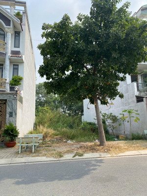 chính chủ cần bán lô đất mặt tiền đường số 2, diện tích 118m2, sổ hồng công chứng sang tên