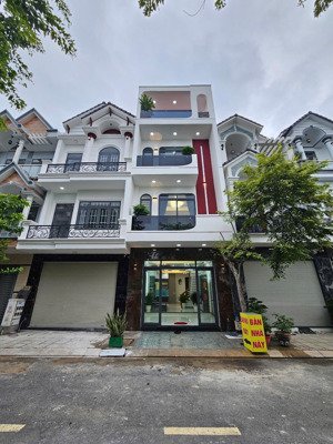 nhà 3 tấm - full nội thất - gần ngã 6 an phú - sổ hồng hoàn công