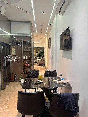 phân lô phùng chí kiên, tháng máy, thiết kế mới hiện đại,ô tô trong nhà, kinh doand,6t*60m2,14 tỷ