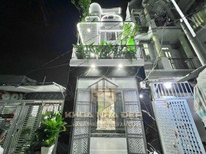 nhà mới đẹp phạm hữu lầu, quận 7