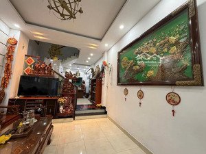 chính chủ bán nhà ngay cạnh kdt vạn phúc city, shr, đường nhựa oto, 144m2 8,4 tỷ tl khách thiện chí