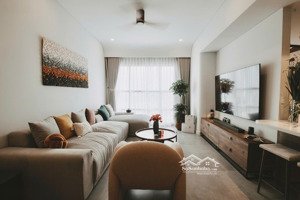 cần bán cc salling tower q1 dt 95m2 2pn 2wc full nt view đẹp giá 15 tỷ lh hân