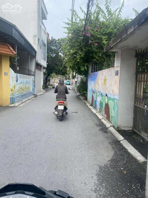 Mặt chính xã Gia Lâm Dương Xá cũ giá 69tr/m2