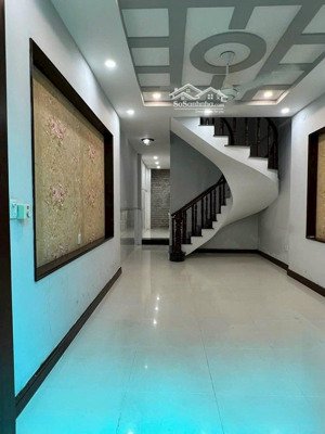 cho thuê nhà hẻm 125// lê hoàng phái, p17, gò vấp 3,5mx15m trệt 2lầu 4pn 3wc sân thượng gần lotte