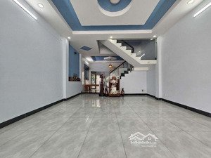cực hiếm biệt thự giữa lòng kdc nam long đối diện siêu đô thị global 120m2 ngang khủng 7m