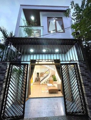 chính chủ cần bán gấp nhà vòng xoay an lạc, nhà 5x20m, giá bán nhanh 4tỷ2