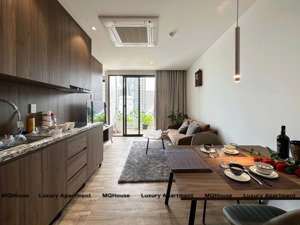 penhouse 1 phòng ngủ (60m2) full nt, giặt sấy riêng - bồn tắm lớn gần ngay trung tâm quận 10