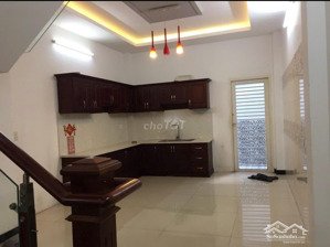 cho thuê nhà nguyên căn gần chợ da sa , an lạc a , bình tân . giá thuê 17 triệu / cọc 2 tháng