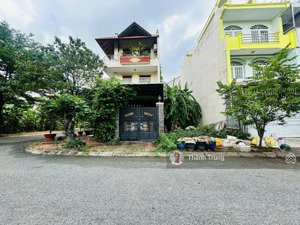 đất nền đầu tư ngang 5m tại kdc nam long, liền kề the global city giá chỉ 10 tỷ 750. shr vị trí đẹp