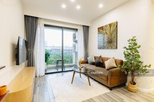 nhà đẹp cần cho thuê ngay. căn hộ 1 ngủ rộng nhất dự án với 60m2, tại d''capitale