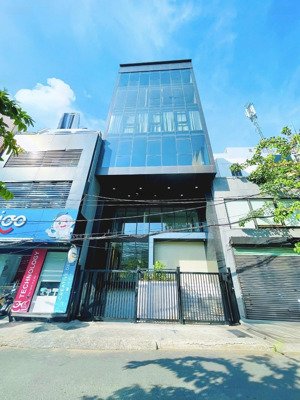 cho thuê nhà mặt tiền 324s đường lý thường kiệt quận 10 - dtsd 800m2 - pccc - thang máy đầy đủ !