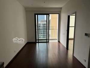 chưa tới 70tr/m2 - ch 2n tòa m2 tầng trung, view nội khu, nội thất nb 60m2 - giá bán 4 tỷ 050