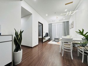 không mua là mất - ch 2pn 2wc tòa h1 full nội thất dt 62m2 tầng trung, view nk, sẵn pass, 4 tỷ380