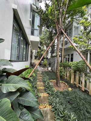 chính chủ gửi bán căn song lập park river full nội thất căng đét