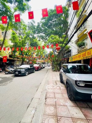 thiên hiền mđ - vỉa hè đá bóng- phân lô ô tô tránh kinh doanh, ngõ thông, lô góc 2 mặt ô tô - 25 tỷ