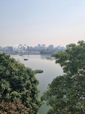 chính chủ bán nhà mặt phố mai anh tuấn, 40m2, xây 5 tầng, view hồ, mặt sau thông ngõ nở hậu 3.4m