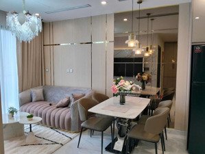 căn 1pn + view công viên 36ha, đông nam, hướng mát thoáng, nội thất mới 100%, the beverly vinhomes