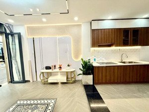 nóng - hẻm xe hơi 6m -đẹp - full nội thất -sát q1 -30m2 - 3 tầng - nhỉnh 5 tỷ