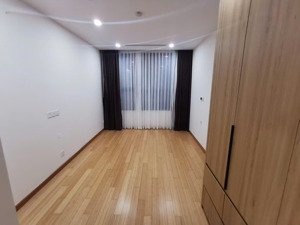 cần bán gấp căn hộ sửa 3n 92m2 tại the zei nhà nb cđt giá tốt nhất thị trường lh đăng 