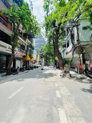 bán gấp siêu phẩm nhà phố lý nam đế hoàn kiếm 90m 6 tầng mt 7m oto sát nhà giá đầu tư lh 