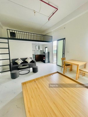 cho thuê phòng tại nguyễn văn cừ , gia thụy ngay ngay cạnh trường tiểu học gia thụy giá 4,5 triệu