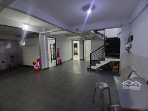 cho thuê nhà nguyên căn mặt tiền ngay lê văn sỹ, p. 1 tân bình, 10x20m, 1 lầu, 45tr/th