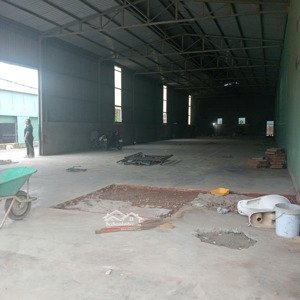 cho thuê xưởng cao ráo thoáng 2 mặt tiền có điện 3 pha bình chuẩn - thuận an - bình dương